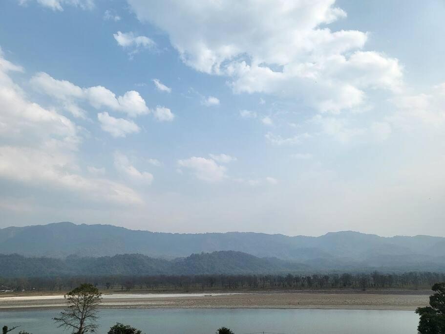 Rasa - The Ganges Rishikesh, Ganga Bhumi Apartment ภายนอก รูปภาพ